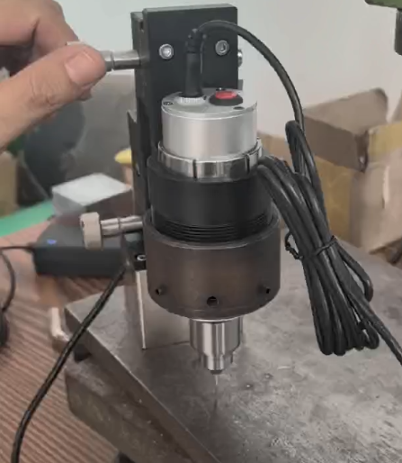 TDZ-12型万能精密钻孔装置 TDZ-12型万能精密钻孔装置